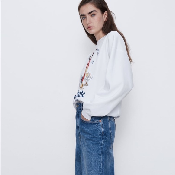 Zara Snow White Disney Sweatshirt - Picture 3 of 11